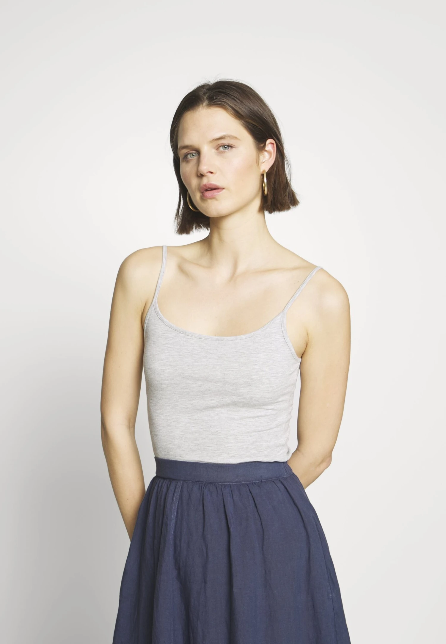 Anna Field 3Er PackTopWhite/Navy/Light Grey Donna T-shirt E Top AN621D0QU-A11 6 Anna Field 3Er PackTopWhite/Navy/Light Grey Donna T-shirt E Top AN621D0QU-A11 - immagine 4