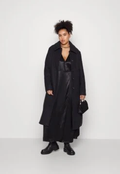 Anna Field -Anna Field 1081c92ba29e4d6bbb88a0f024e58c34