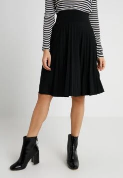 Gonna A CampanaBlack Donna Gonne ANI21B003-Q11