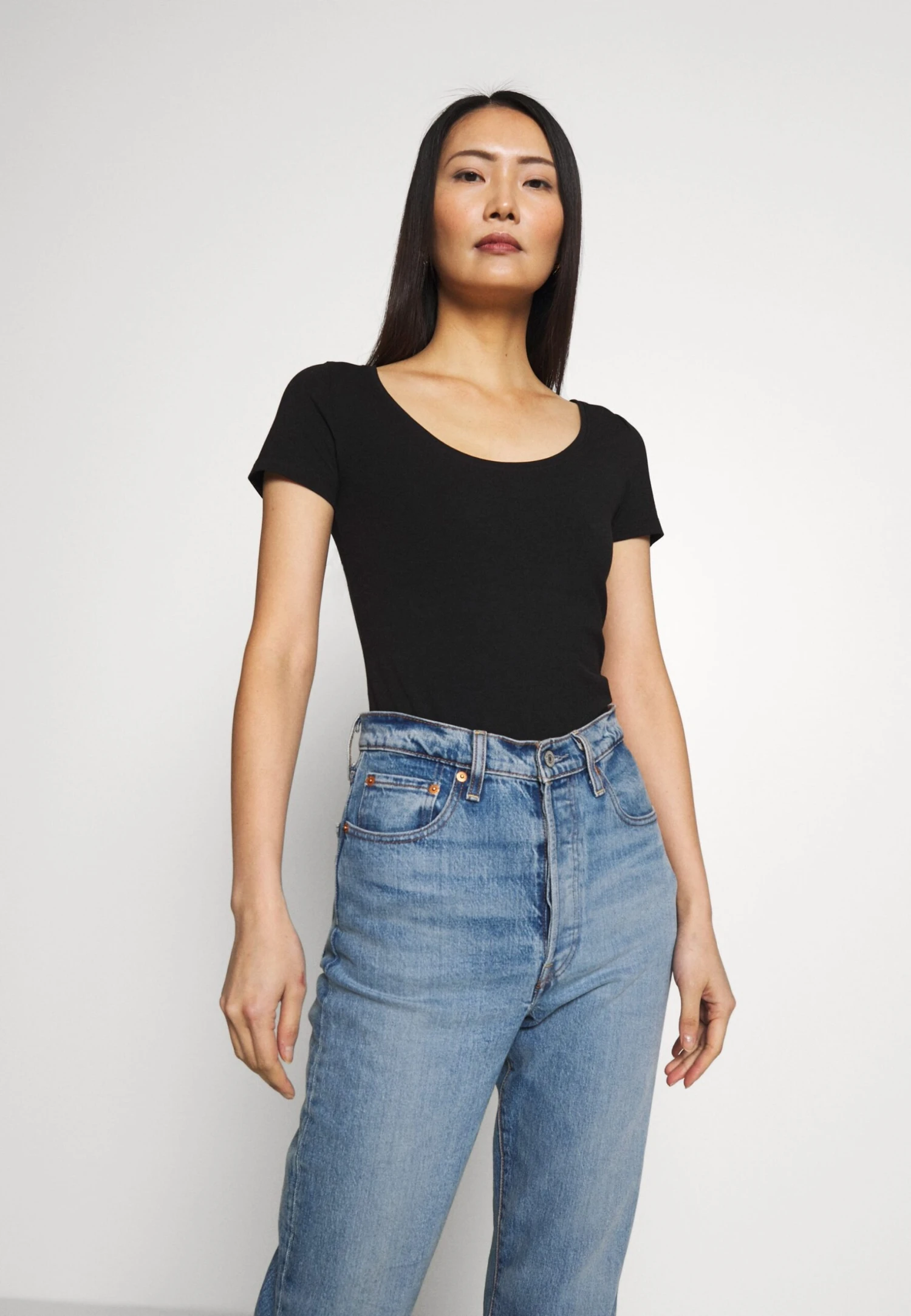 Anna Field 3 PackT-Shirt BasicBlack Donna T-shirt E Top AN621D0PH-Q11 5 Anna Field 3 PackT-Shirt BasicBlack Donna T-shirt E Top AN621D0PH-Q11 - immagine 3