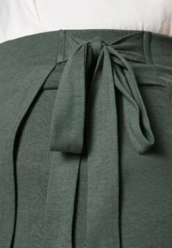 Anna Field Basic Wrap Over Midi Skirt Gonna A CampanaLight Green Donna Gonne AN621B0B1-M11 15 Anna Field Basic Wrap Over Midi Skirt Gonna A CampanaLight Green Donna Gonne AN621B0B1-M11 -Anna Field 171a2079f44848fe88272f7a0793ac84
