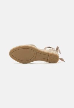 Anna Field Leather FrancesineBeige Donna Scarpe Con Tacco AN611B0HT-B11 12 Anna Field Leather FrancesineBeige Donna Scarpe Con Tacco AN611B0HT-B11 -Anna Field 26cb444a728e4adf9ef8c4a0f3df987f