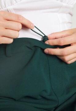 Anna Field PantaloniDark Green Donna Pantaloni AN621A06Q-M11 -Anna Field 2c6f39b092e74aaf8a7c3a95d7d8729f