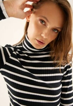 Anna Field 2 PackMaglietta A Manica LungaBlack/White Donna T-shirt E Top AN621D18I-Q11 15 Anna Field 2 PackMaglietta A Manica LungaBlack/White Donna T-shirt E Top AN621D18I-Q11 -Anna Field 3645d98543d1468f8bf042ac5681ed24