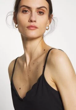 Anna Field TopBlack Donna T-shirt E Top AN621D0RH-Q11 -Anna Field 3870e0f8b7eb4919ad086ff59d896e67