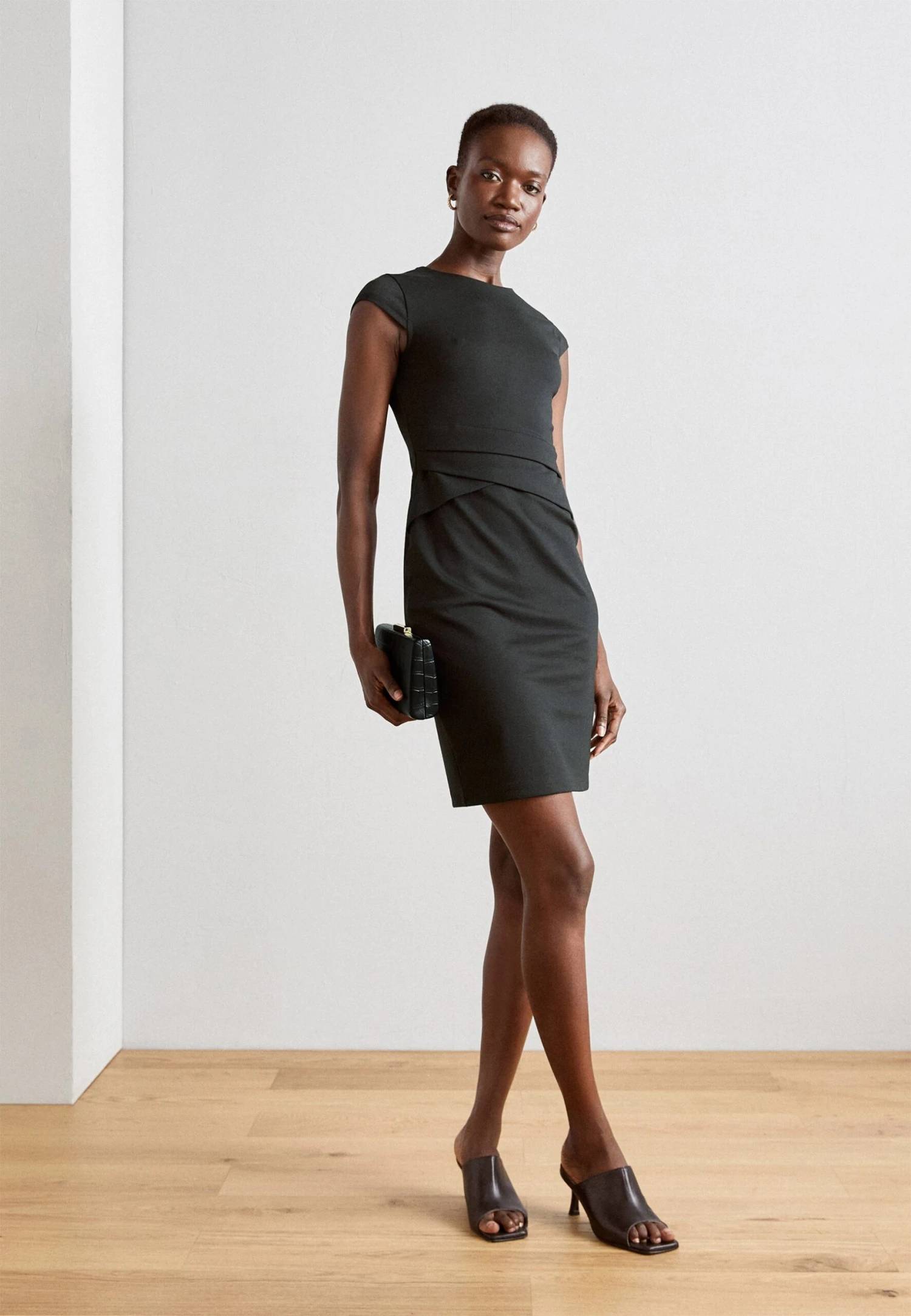 Anna Field Vestito Di MaglinaBlack Donna Vestiti AN621C207-Q11 4 Anna Field Vestito Di MaglinaBlack Donna Vestiti AN621C207-Q11 - immagine 2