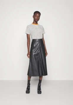 Anna Field T-Shirt Con StampaBlack/Off-White/Orange Donna T-shirt E Top AN621D19F-Q11 13 Anna Field T-Shirt Con StampaBlack/Off-White/Orange Donna T-shirt E Top AN621D19F-Q11 -Anna Field 58656b43810a41ac8ec2ba119566554c