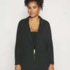Cappotto CortoBlack Donna Giacche E Blazer AX821U00W-Q11 1 Cappotto CortoBlack Donna Giacche E Blazer AX821U00W-Q11 -Anna Field 58a75082b1f249a2b34a6e9341c6f27e