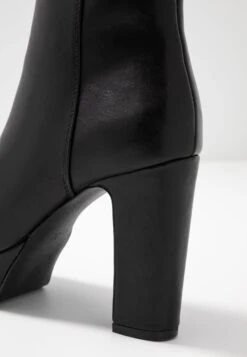 Anna Field Stivaletti Con TaccoBlack Donna Stivaletti AN611N07Q-Q11 -Anna Field 6f3444a6e01e46f1bcbf4ce977f92f9a