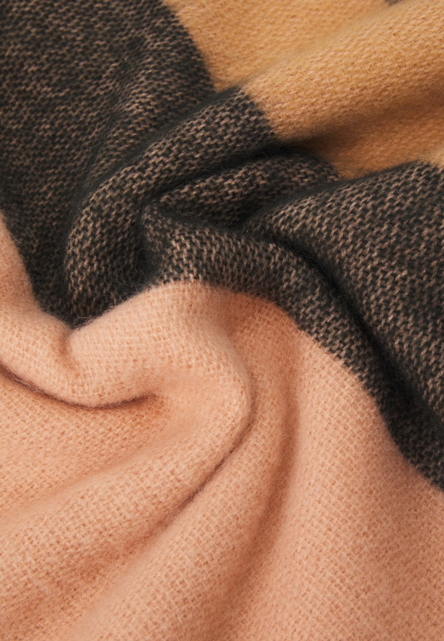 Anna Field SciarpaBlack/Dark Red/Khaki Donna Sciarpe AN651G0AM-Q11 4 Anna Field SciarpaBlack/Dark Red/Khaki Donna Sciarpe AN651G0AM-Q11 - immagine 2