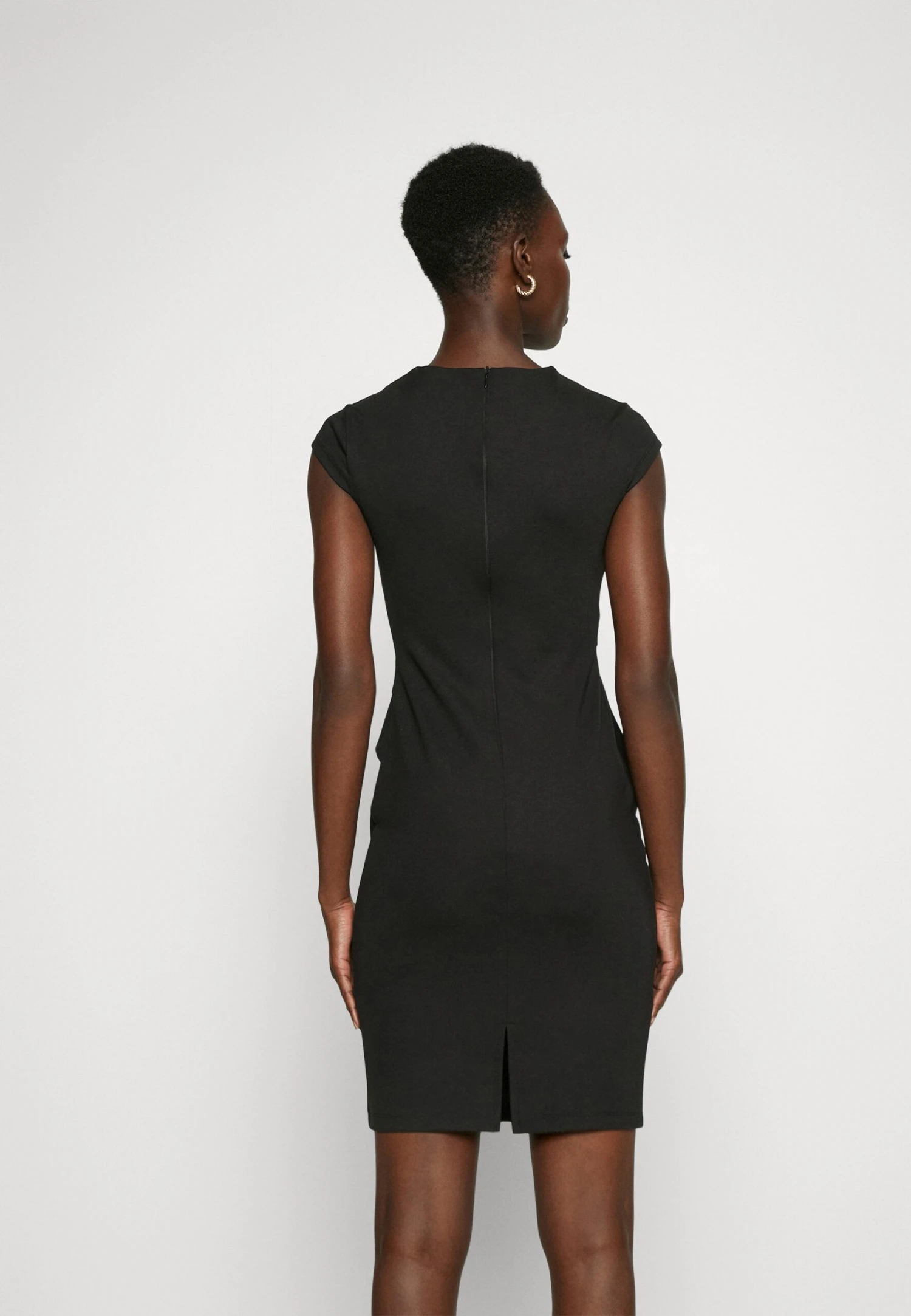 Anna Field Vestito Di MaglinaBlack Donna Vestiti AN621C207-Q11 7 Anna Field Vestito Di MaglinaBlack Donna Vestiti AN621C207-Q11 - immagine 5