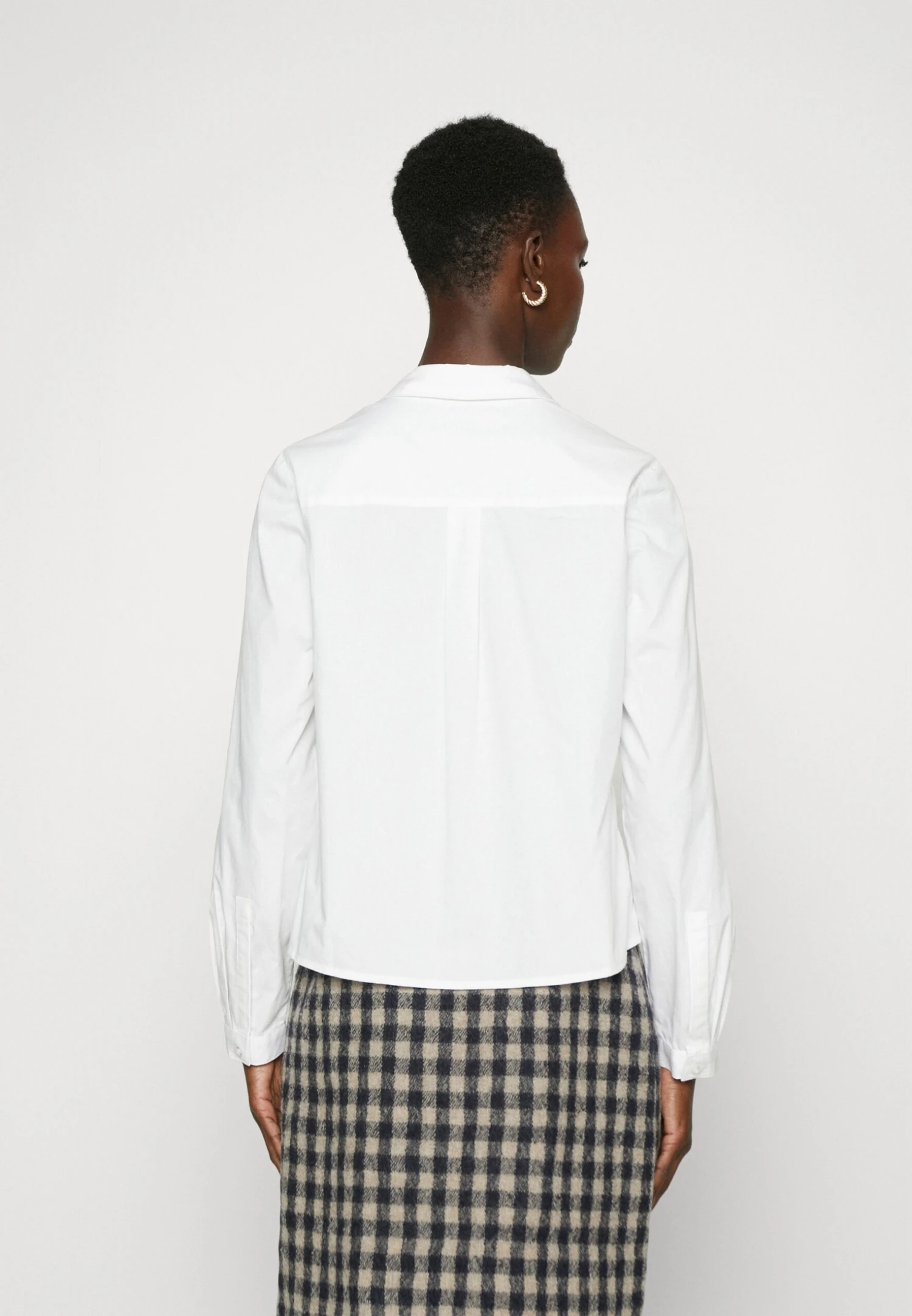 Anna Field CamiciaWhite Donna Camicie E Bluse AN621E0CG-A11 6 Anna Field CamiciaWhite Donna Camicie E Bluse AN621E0CG-A11 - immagine 4